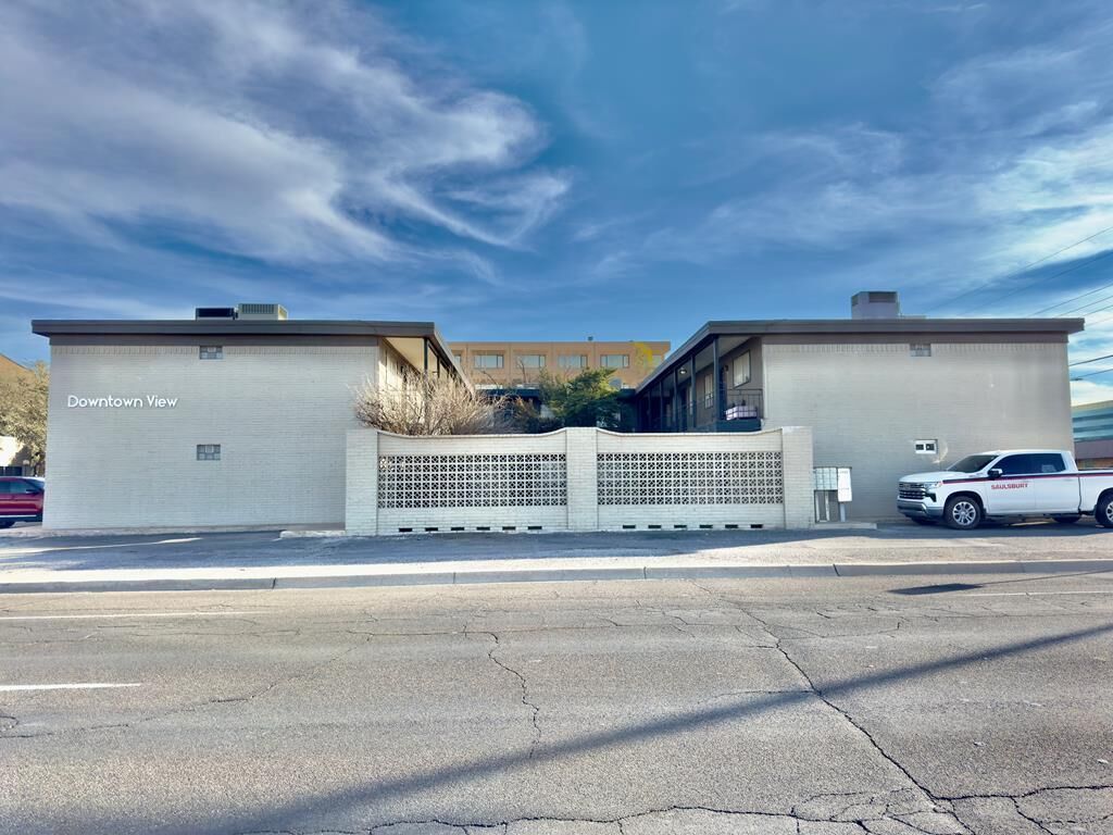 Property Photo: 501 W Louisiana Ave 103 TX 79701