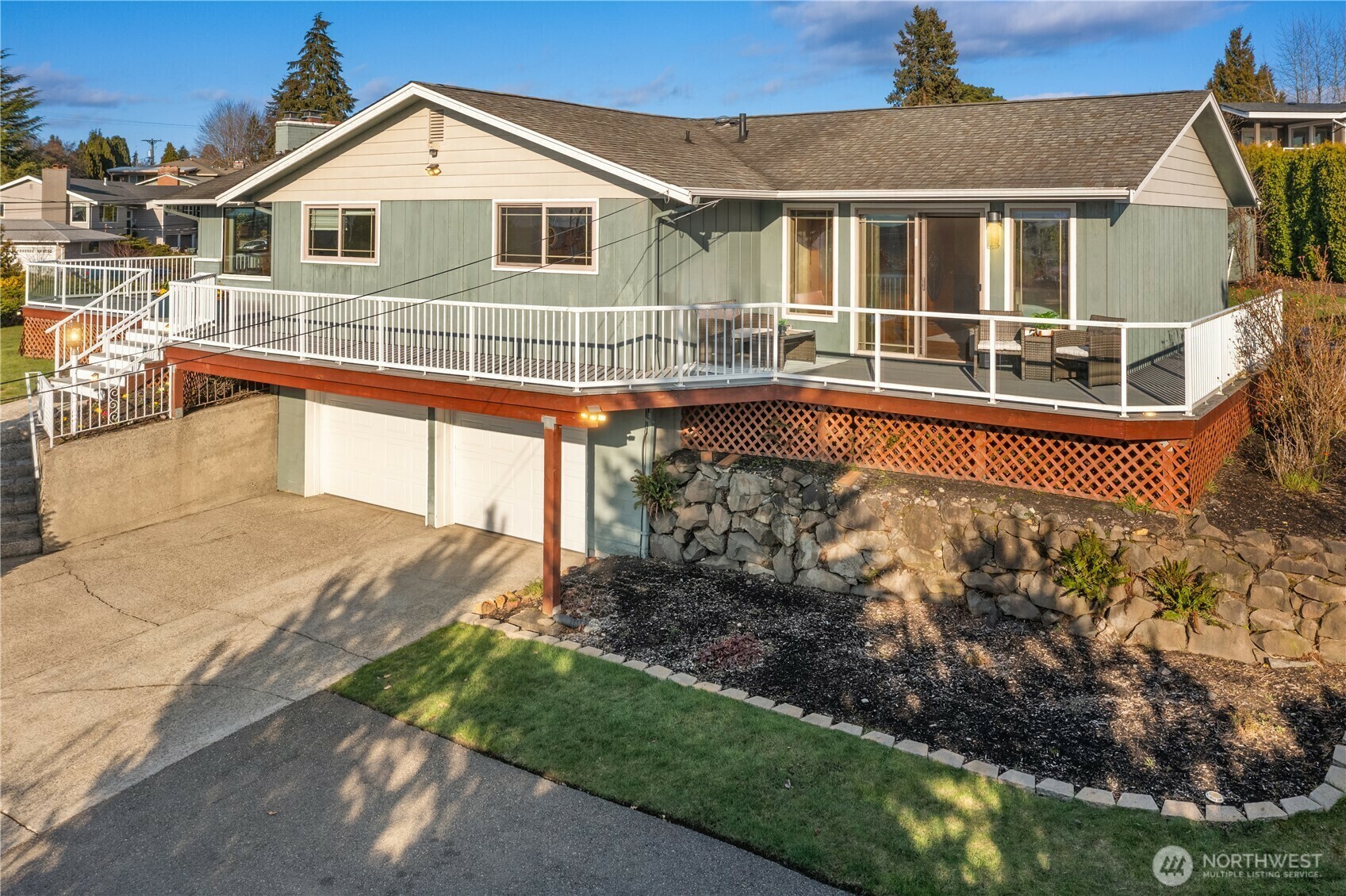 Property Photo: 1507 S Jackson Avenue WA 98465