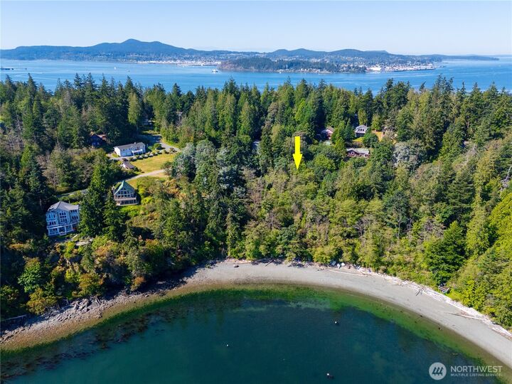 Property Photo: 1111 Holiday Boulevard WA 98221