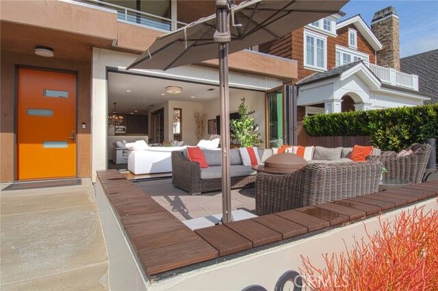 Property Photo: 609 Marigold Avenue CA 92625