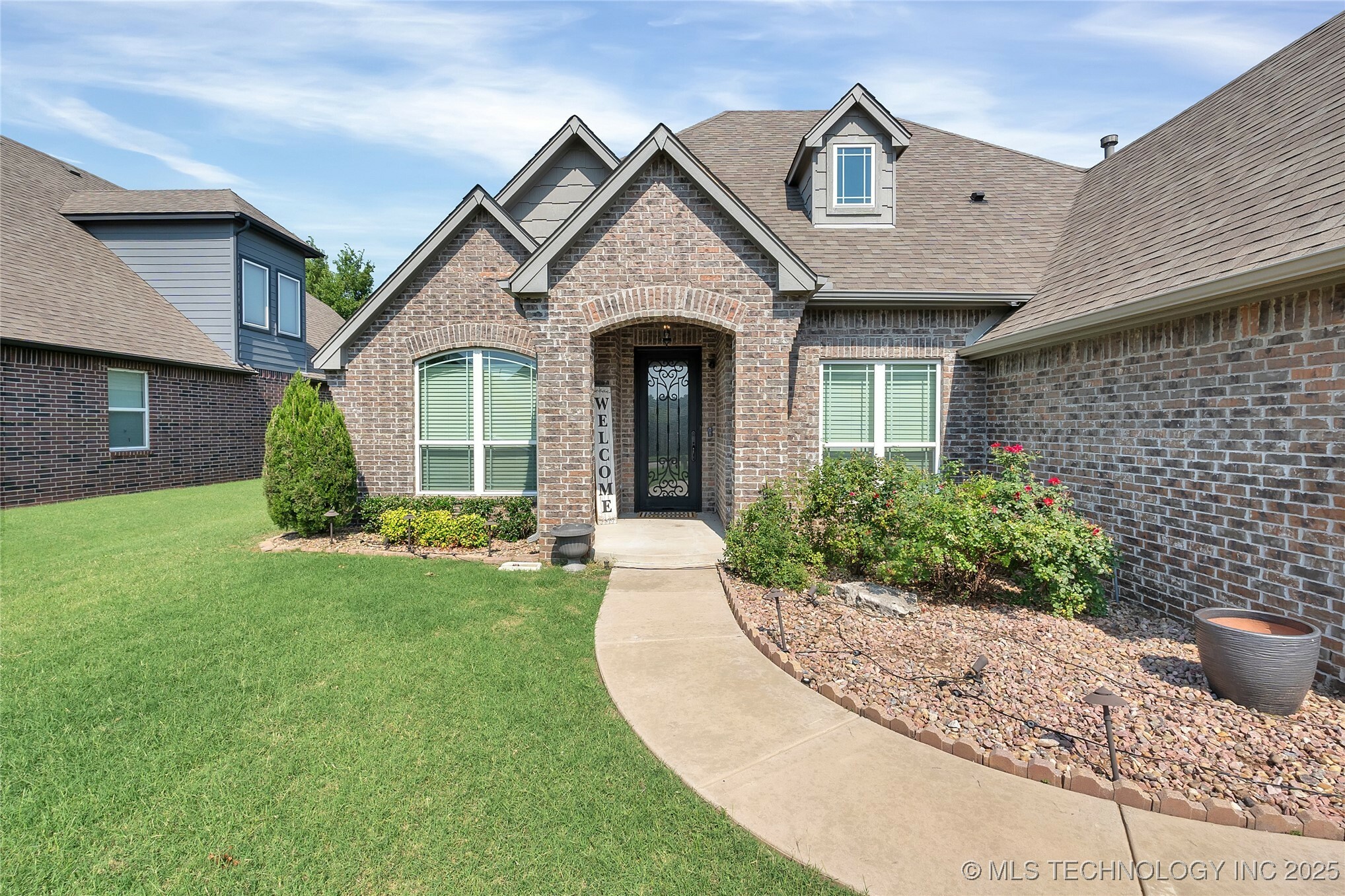 Property Photo: 3915 S 15th Place OK 74011