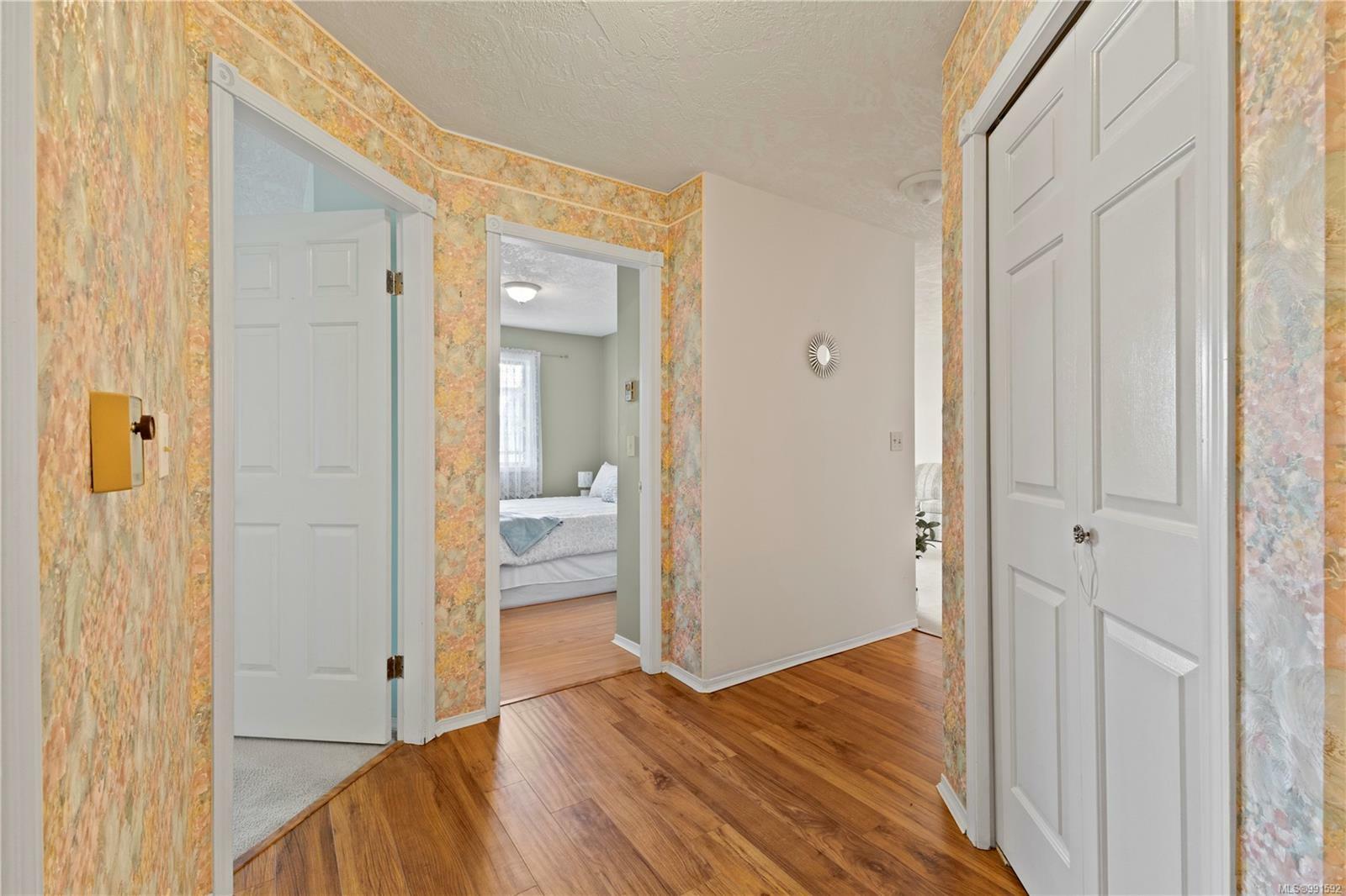 Property Photo: 3900 Shelbourne St 208 BC V8P 4H8