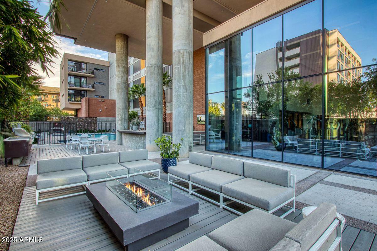 200 W Portland Street 821  Phoenix AZ 85003 photo