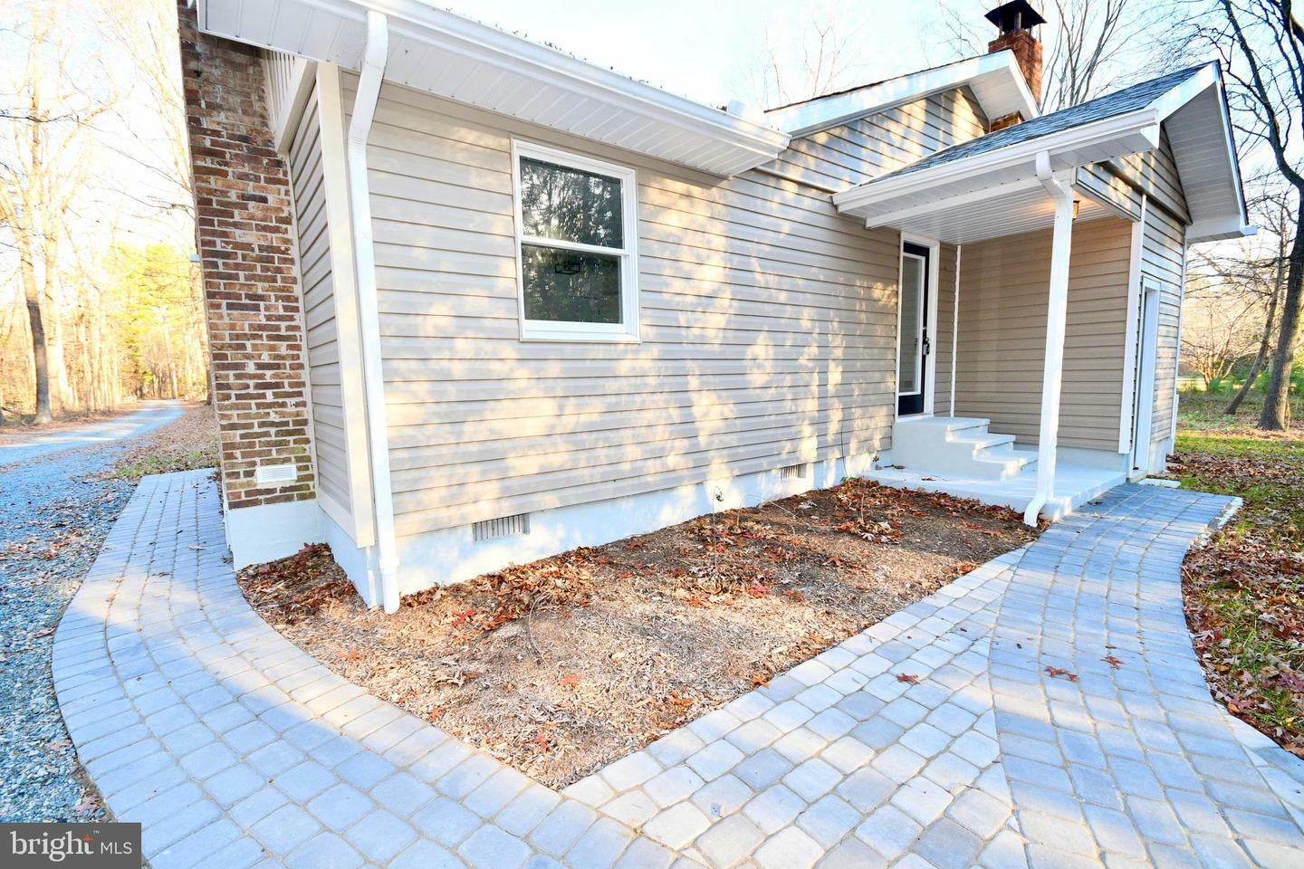 Property Photo:  28580 Hickory Drive  DE 19951 