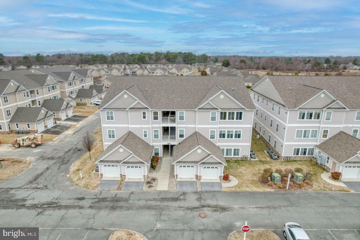 Property Photo: 5101 B Stone Chase Way DE 19963