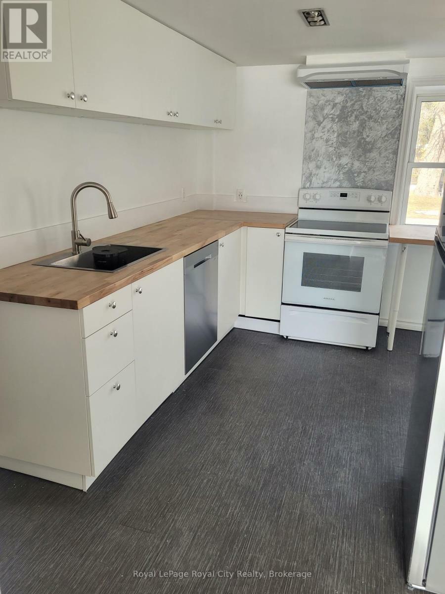 Property Photo: 147 Alma Street ON N0B 2K0