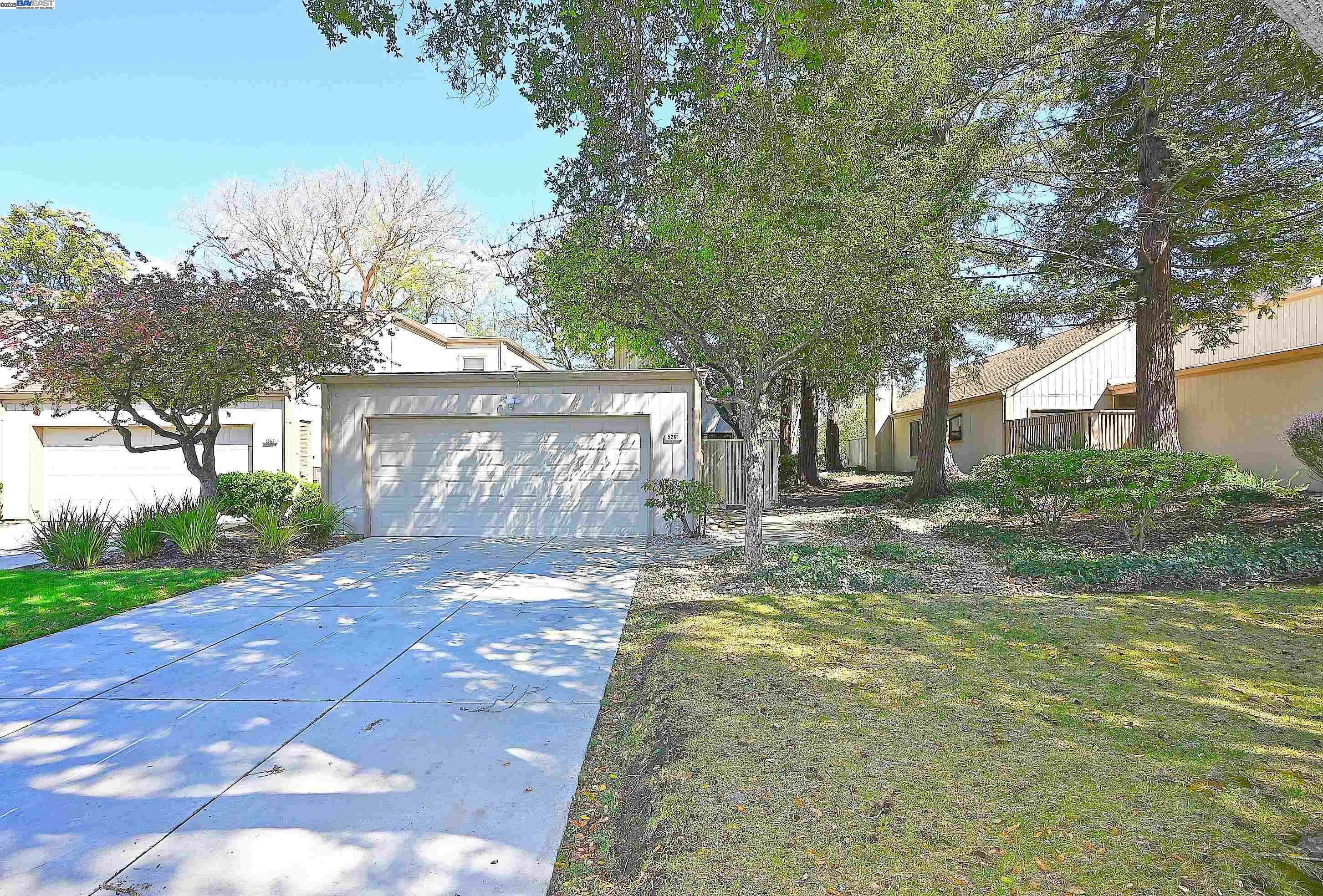 Property Photo: 5261 Springdale Ave CA 94566