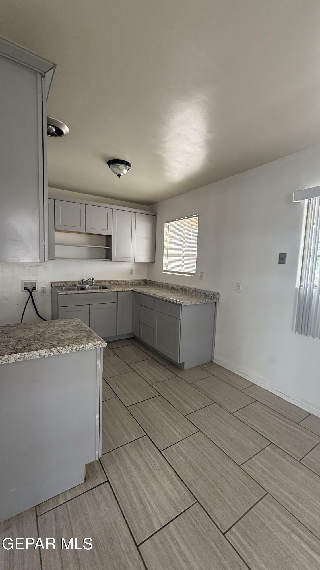 Property Photo: 445 Feliz Place TX 79905
