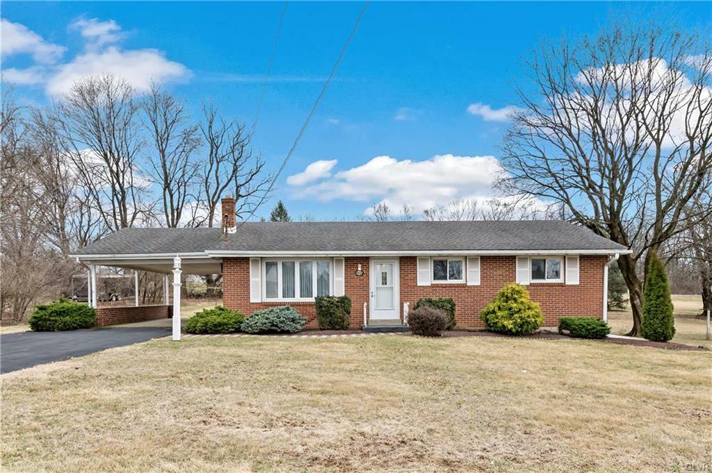 4417 Schlegel Avenue  Lower Nazareth Twp PA 18020 photo