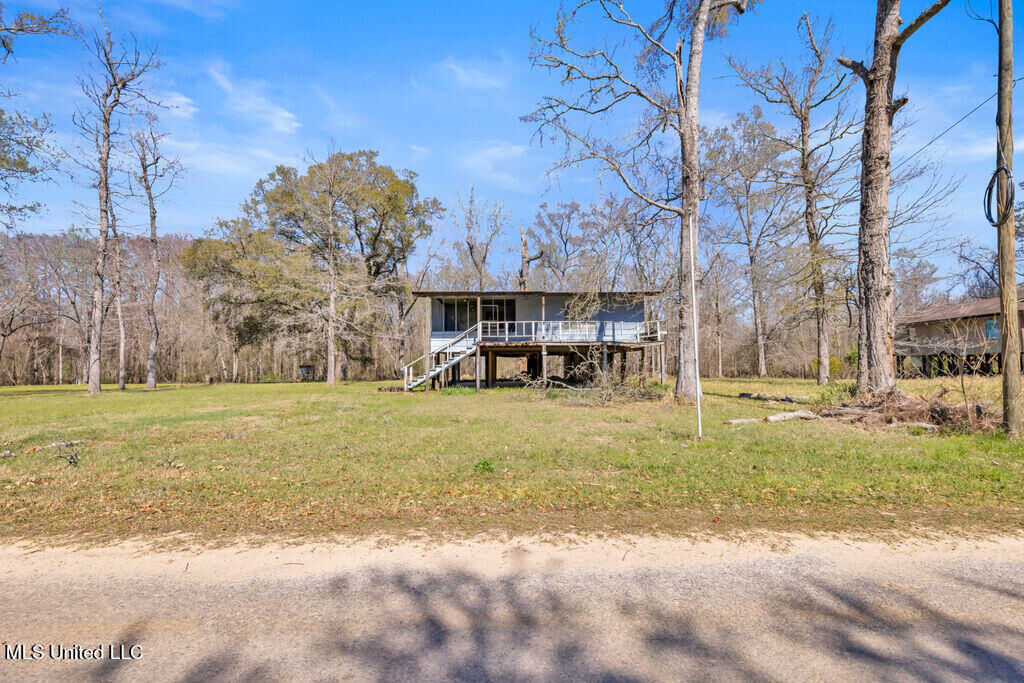 Property Photo:  151 Plum Bluff Dr Road  MS 39452 