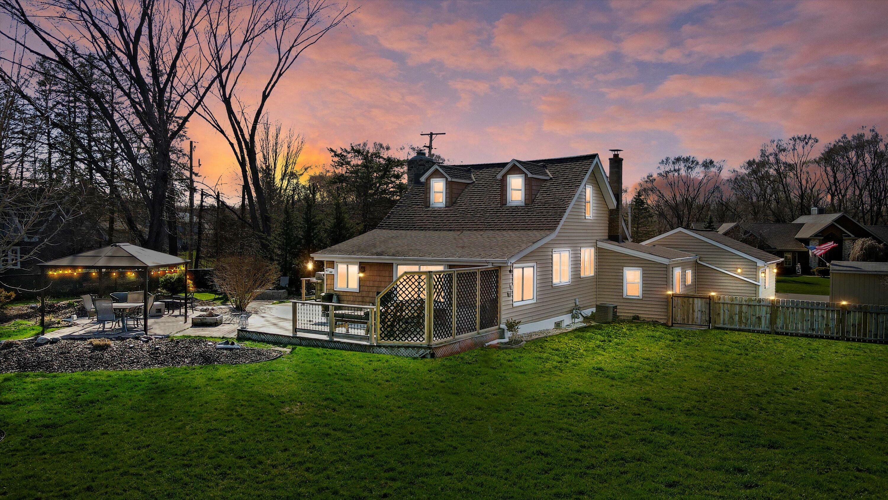 Property Photo: W187s6687 Agate Dr WI 53150