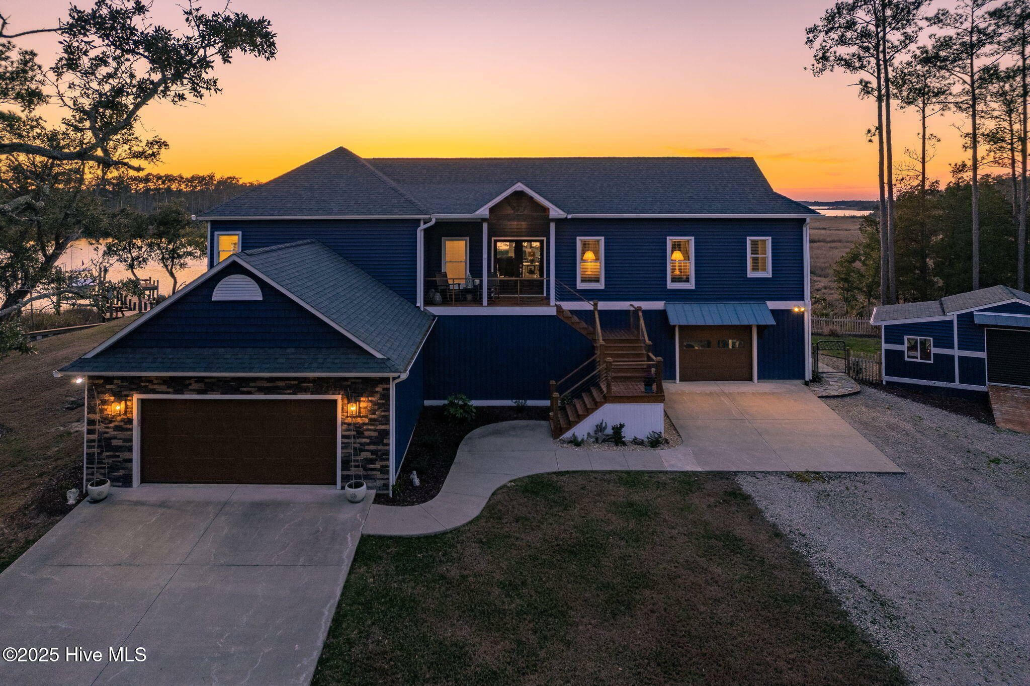 Property Photo: 347 Osprey Point Road NC 28516