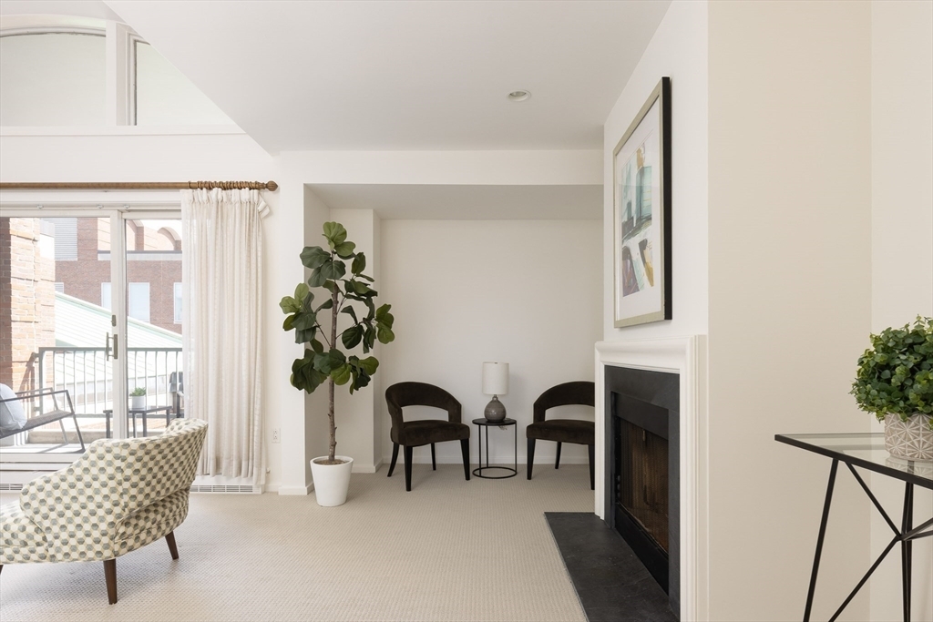 Property Photo: 130 Mount Auburn St 506 MA 02138