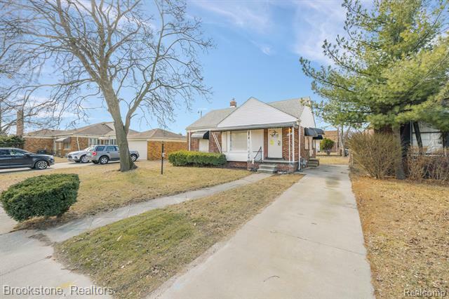 Property Photo: 19435 Santa Barbara Drive MI 48221