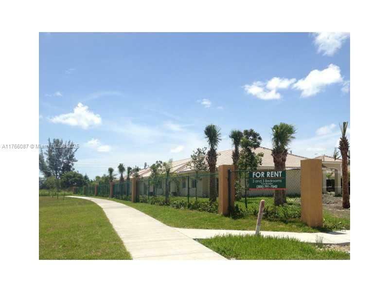 Property Photo: 13240 Old Biscayne Dr 1706 FL 33033
