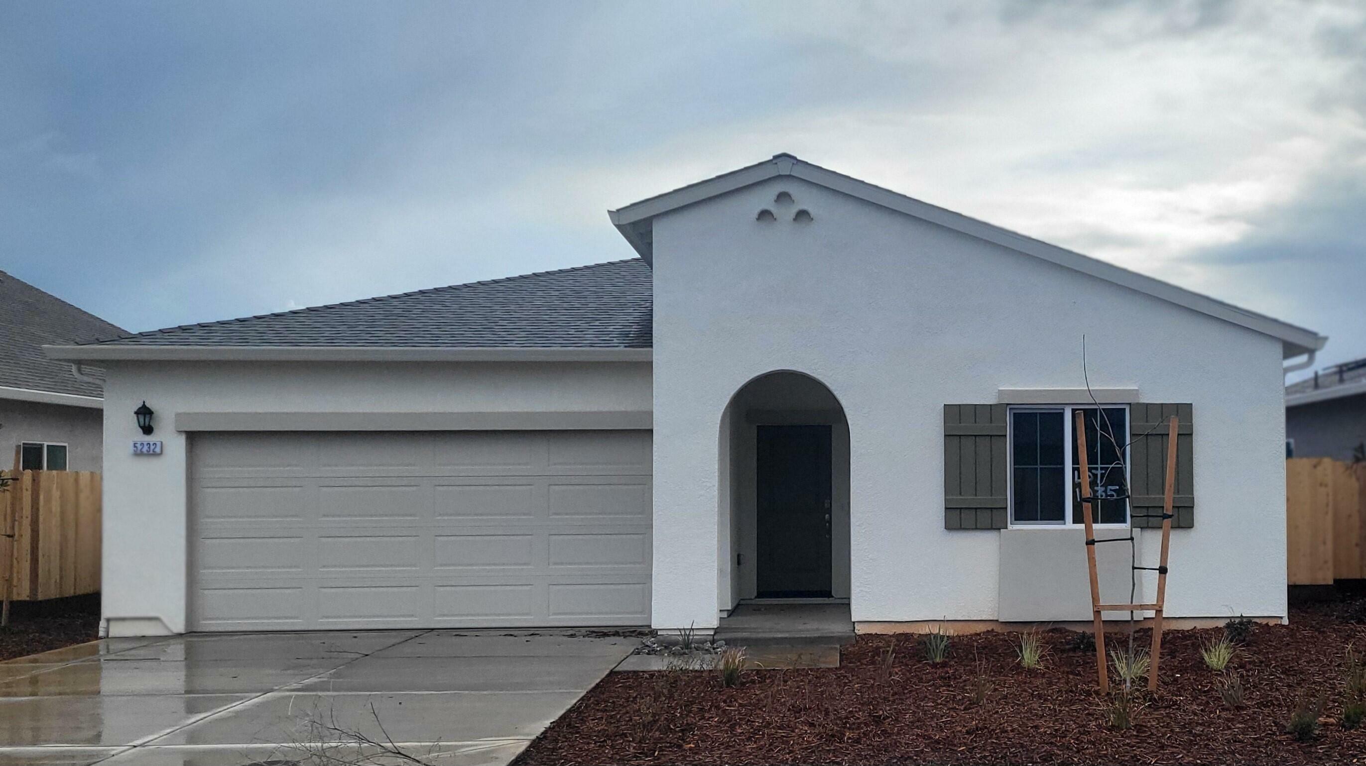 5232 Monaco Parkway  Redding CA 96002 photo