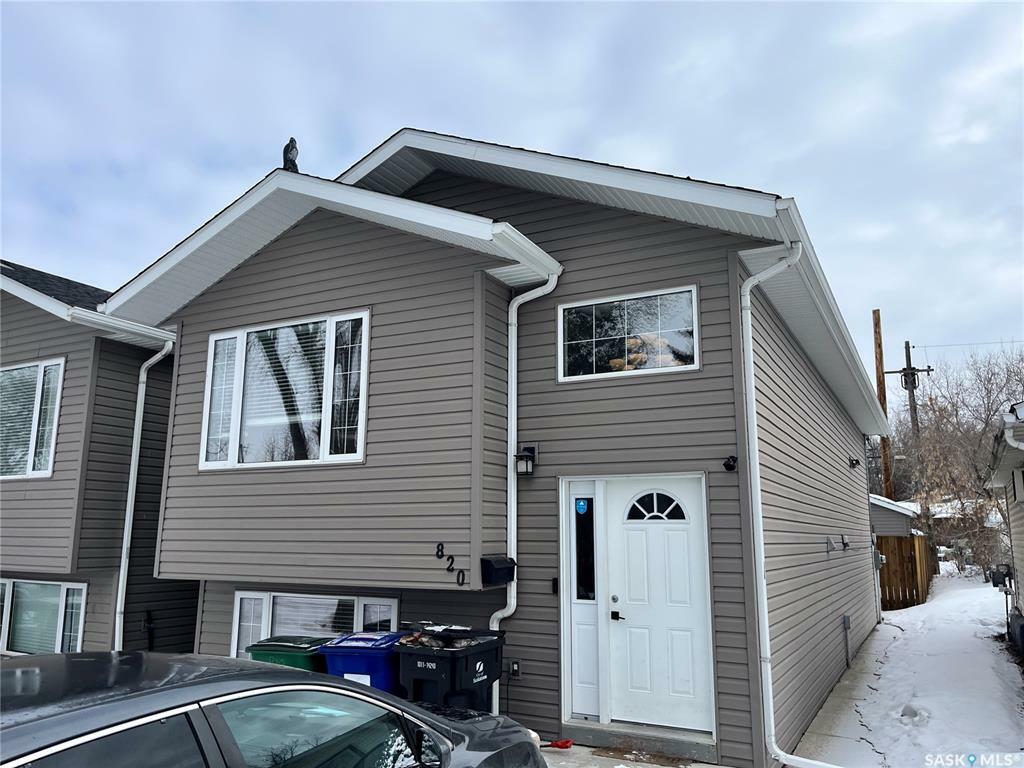 820 K Avenue N  Saskatoon SK S7L 2N1 photo