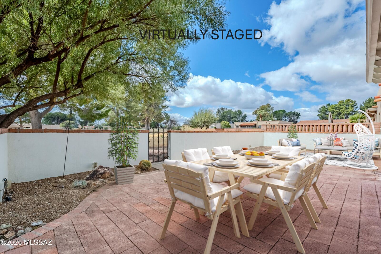 Property Photo: 1310 N Placita Parasol AZ 85614