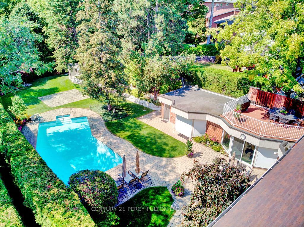 Property Photo: 4 Page Avenue ON M2K 2B2