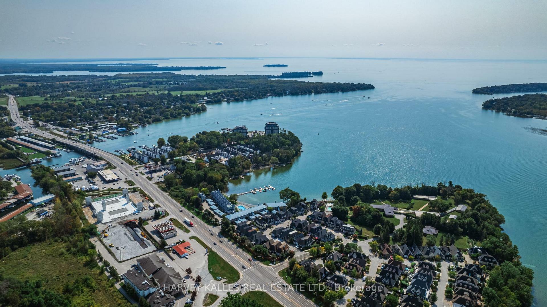 Photo de la propriété: 5 Invermara Court 22 ON L3V 8B4