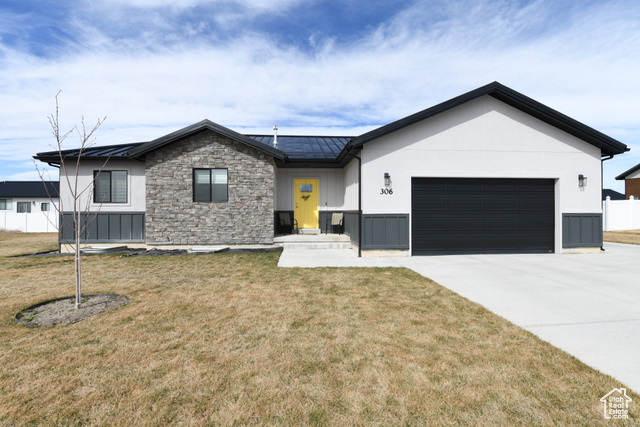 Property Photo: 306 W 450 S UT 84627