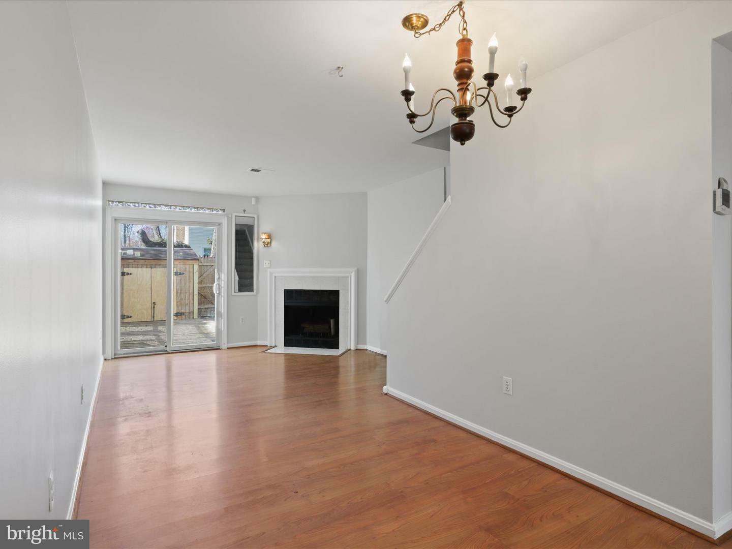 Property Photo: 4251 Sauterne Court VA 20151