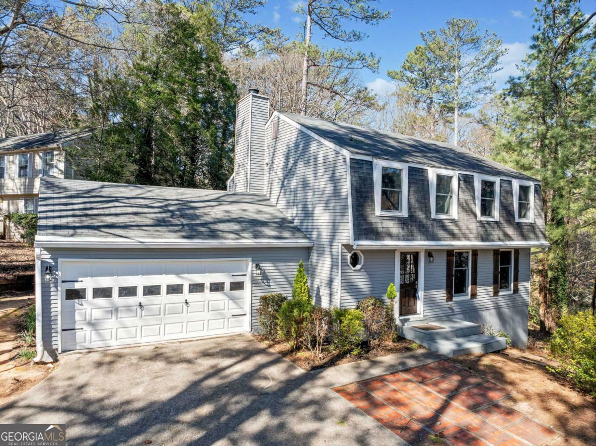 Property Photo: 195 Sailwind Court GA 30076