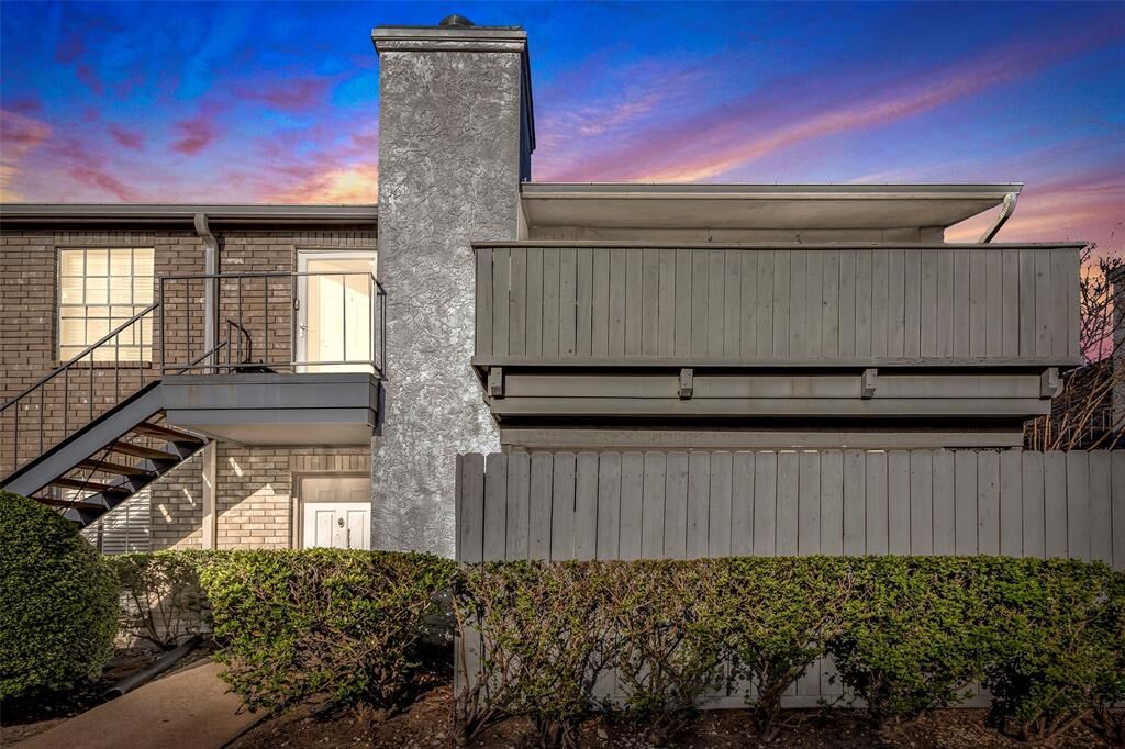 Property Photo: 8787 Brae Acres Road 201 TX 77074