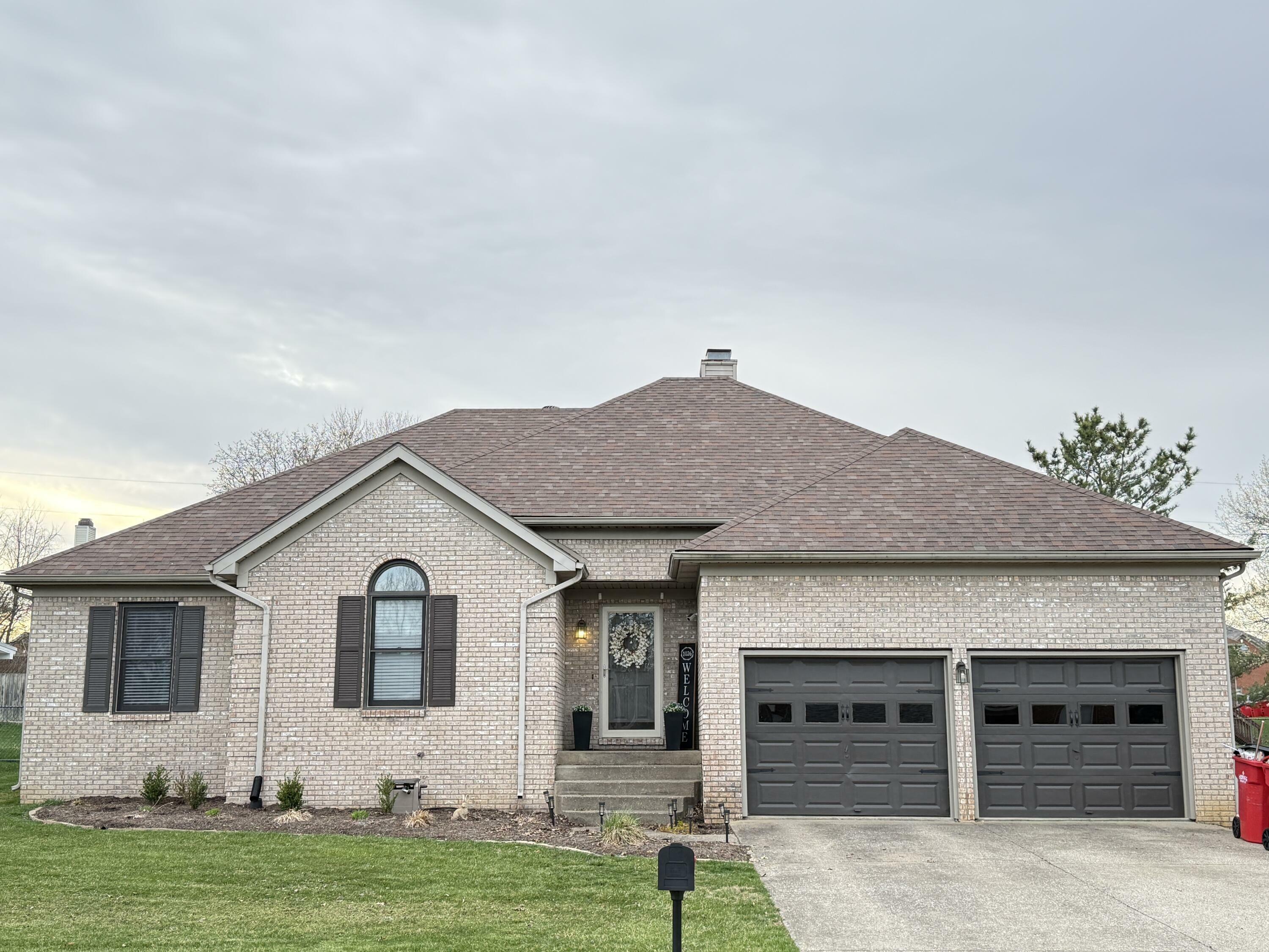 Property Photo:  1026 Tyburn Lane  KY 40601 
