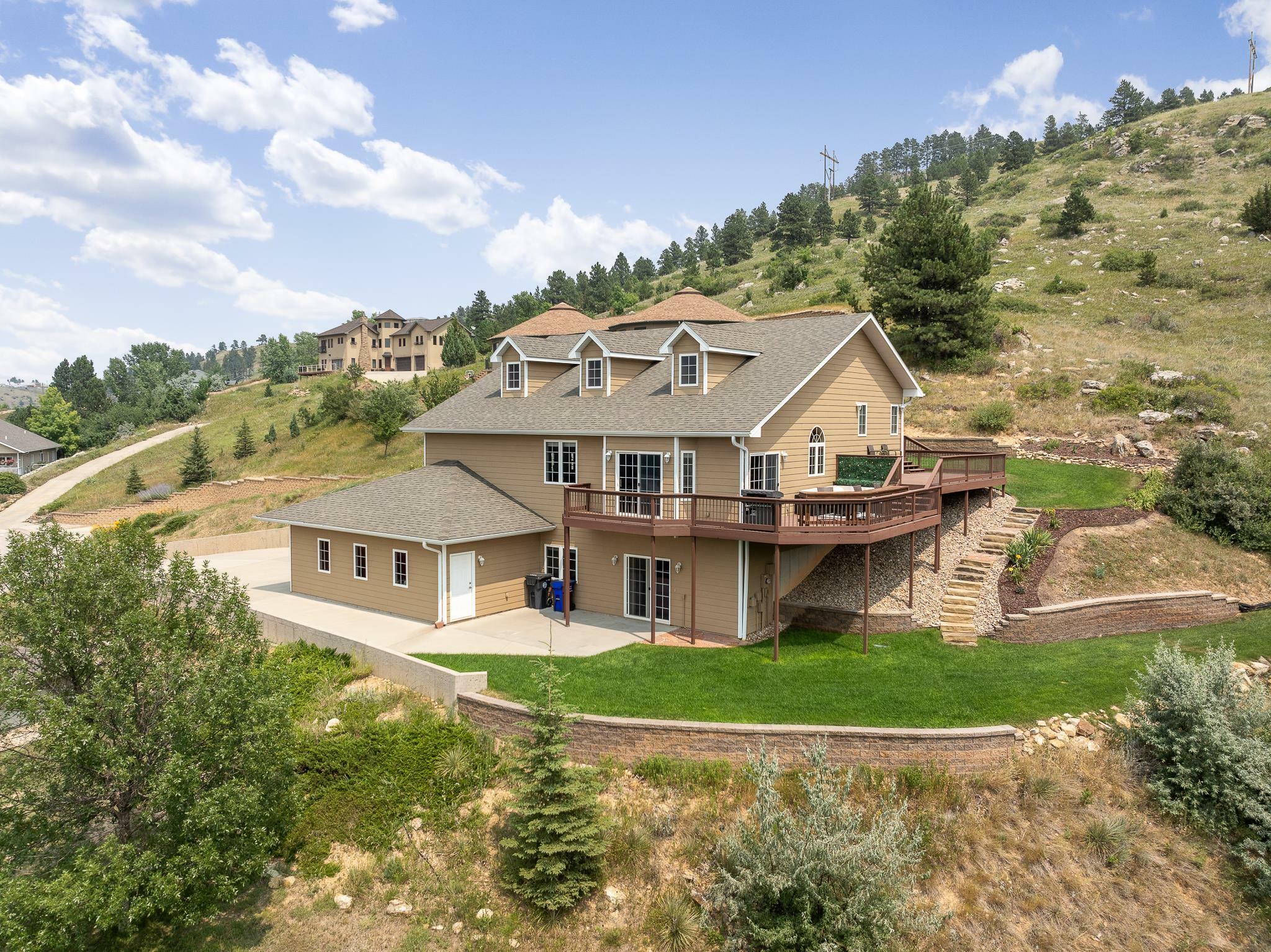 Property Photo: 2237 Minnewasta Rd SD 57702