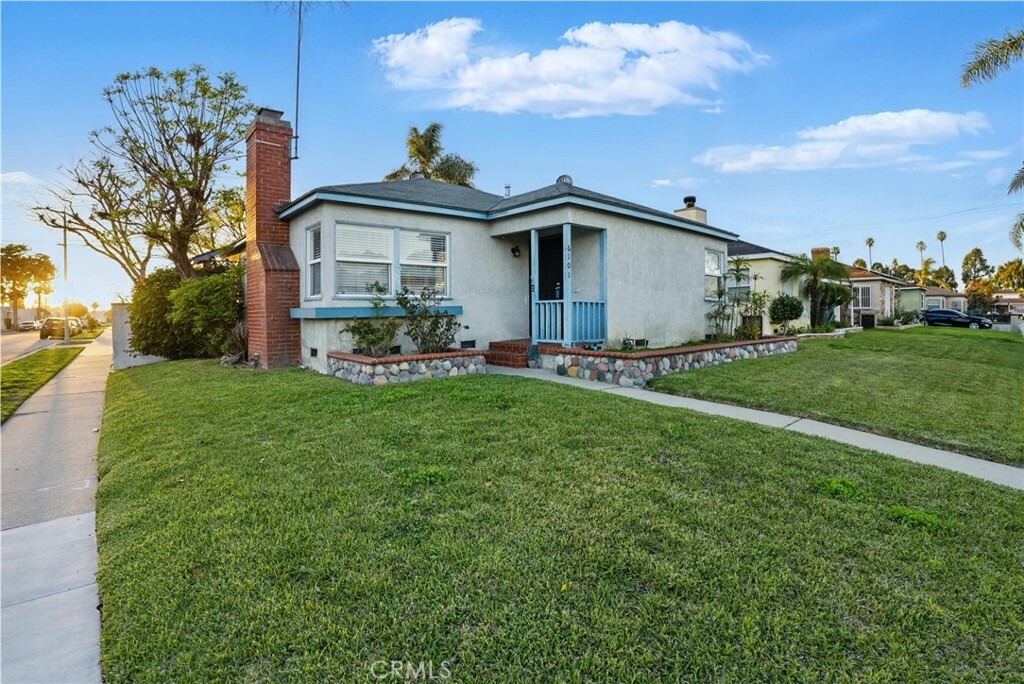 Property Photo: 6101 Olive Avenue CA 90805