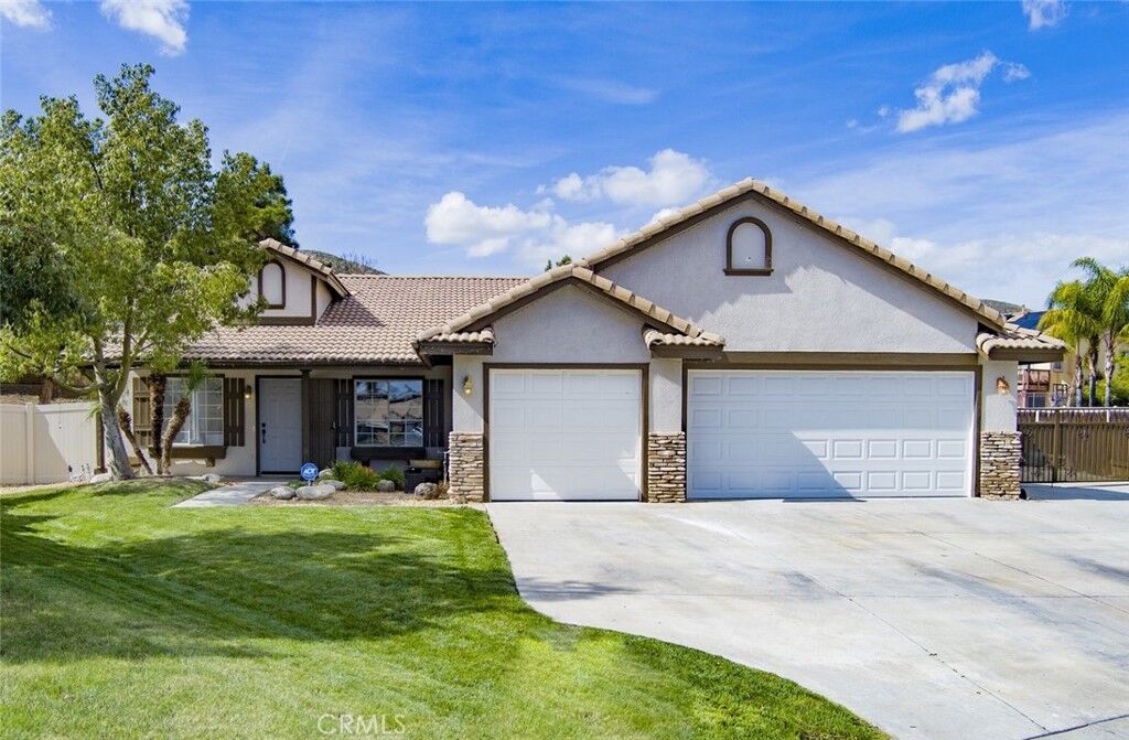 Property Photo:  31907 Ariel Court  CA 92586 