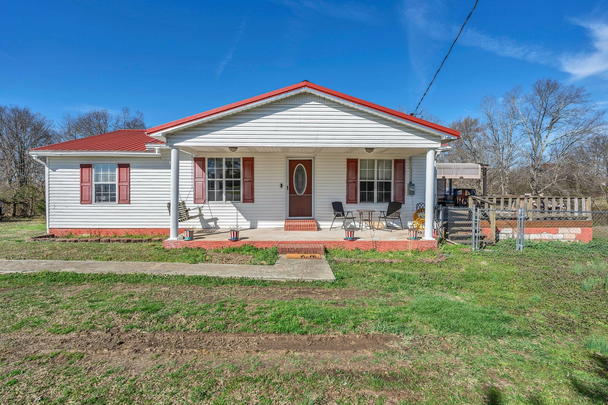 Property Photo: 619 Revilo Rd TN 38468