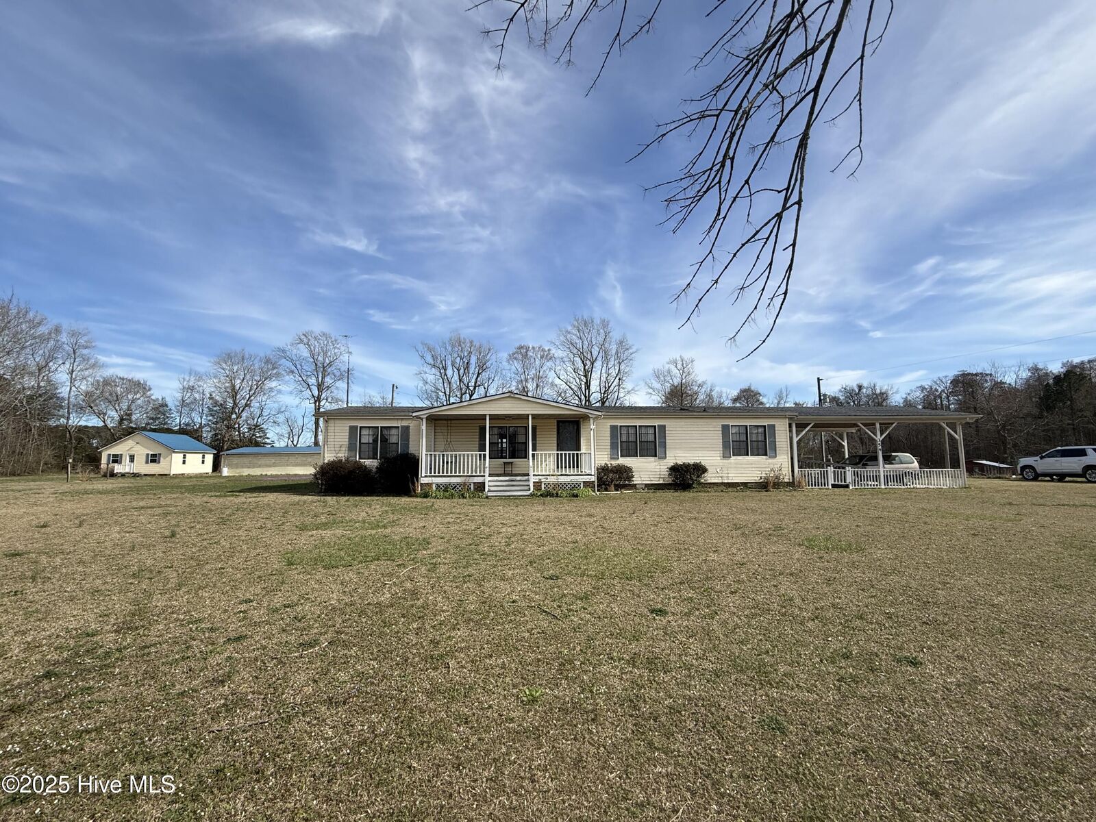 Property Photo:  354 Burnt Mill Road  NC 27932 