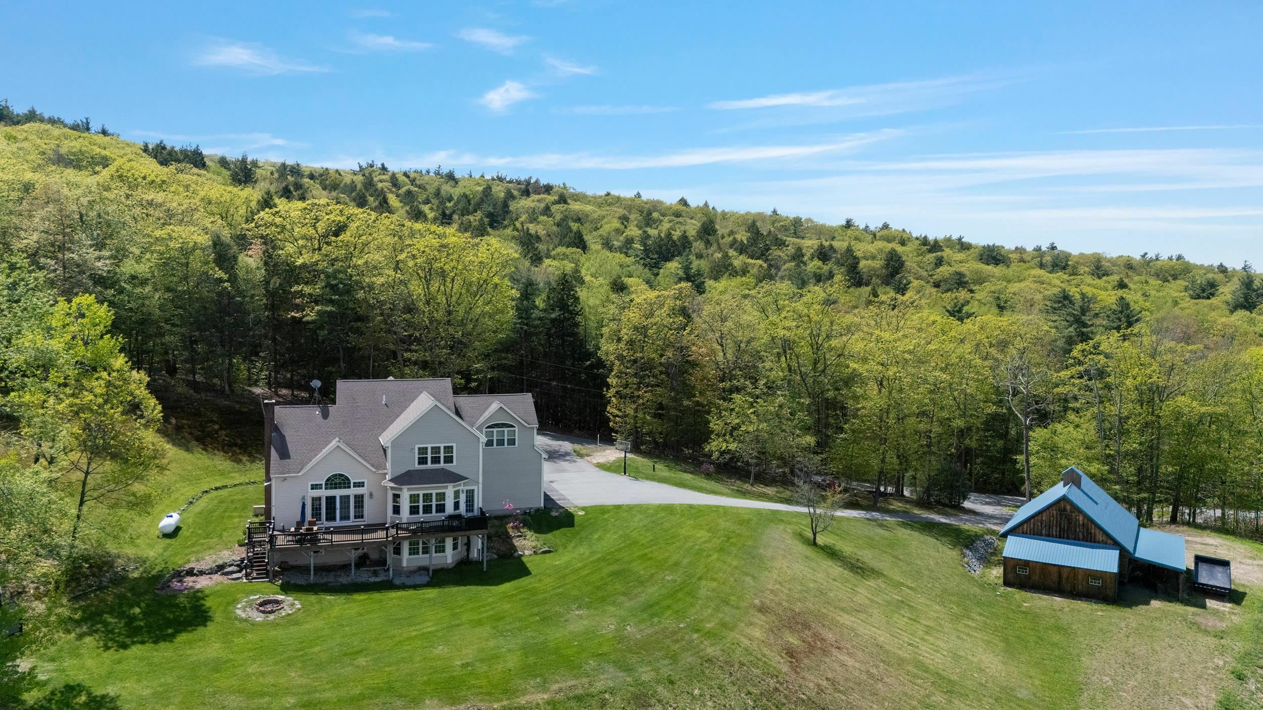 Property Photo: 496 Mountain Road NH 03082