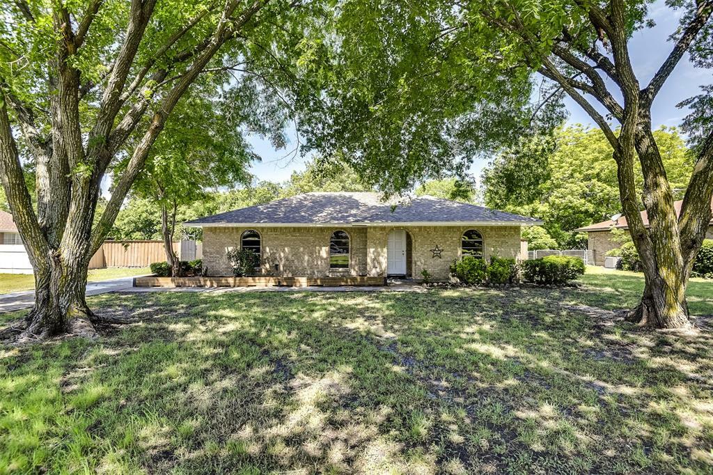 107 Carol Lane  Red Oak TX 75154 photo