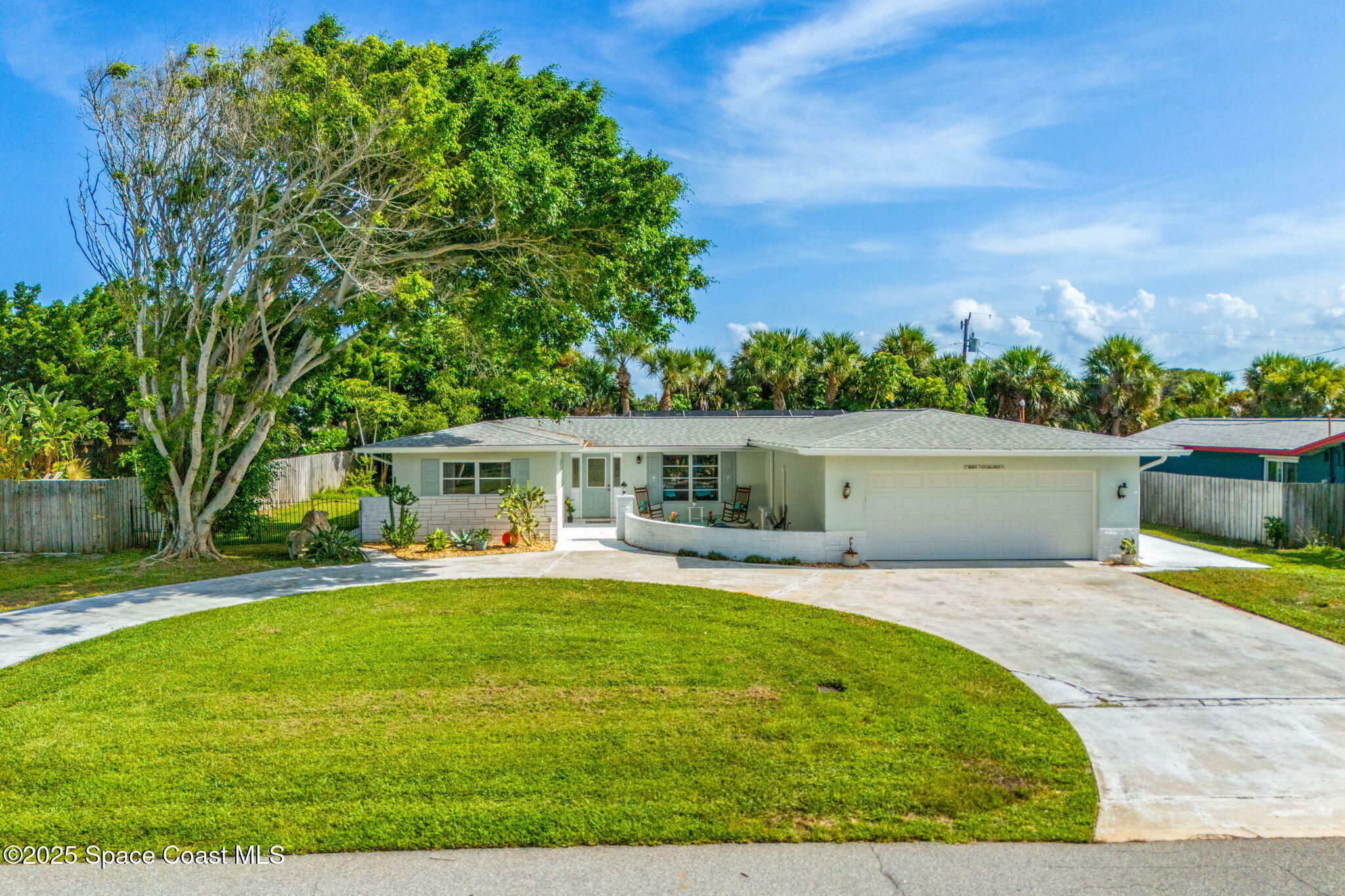 Property Photo: 303 Surf Road FL 32951