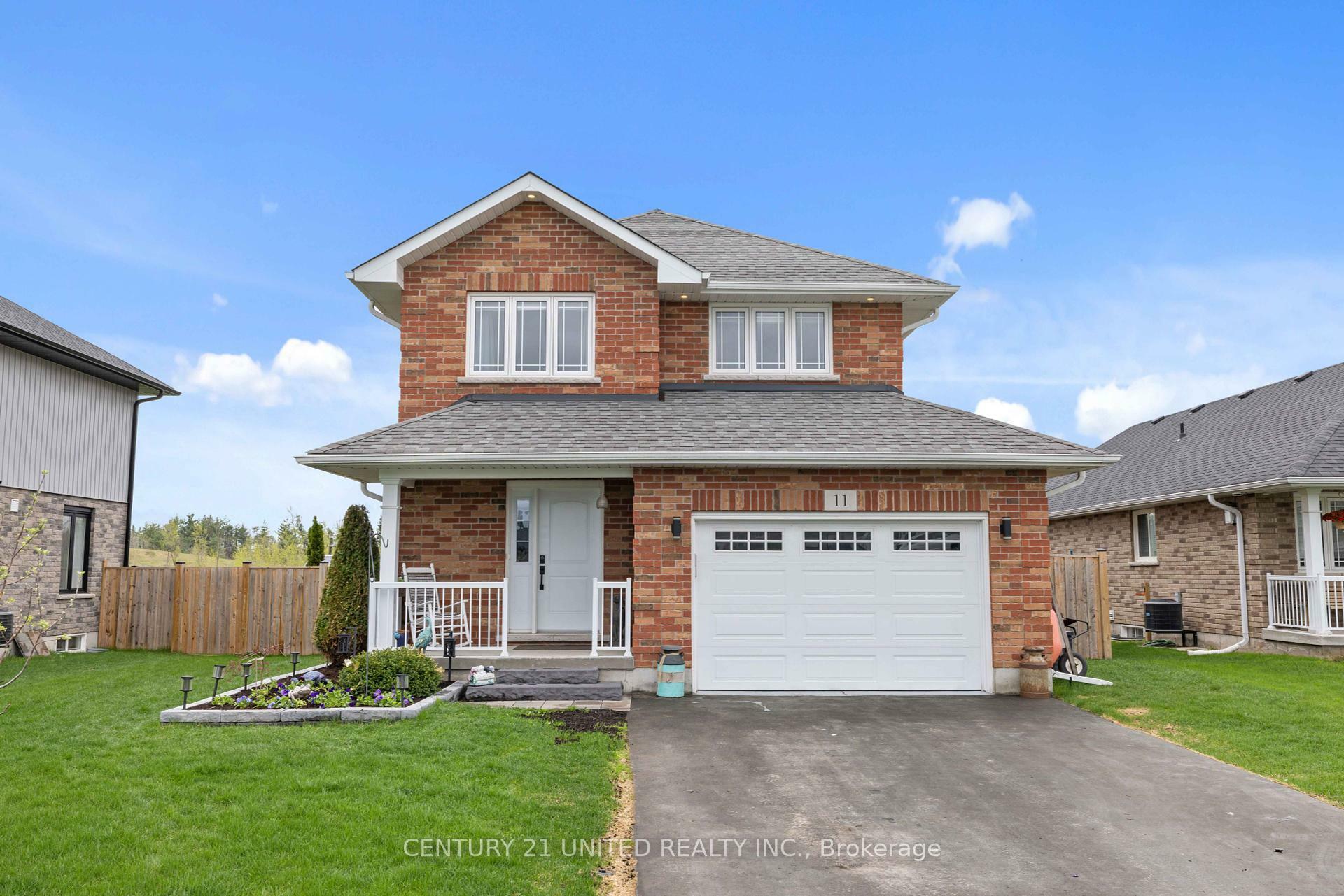 Property Photo: 11 Darrell Drain Crescent ON K0L 2V0