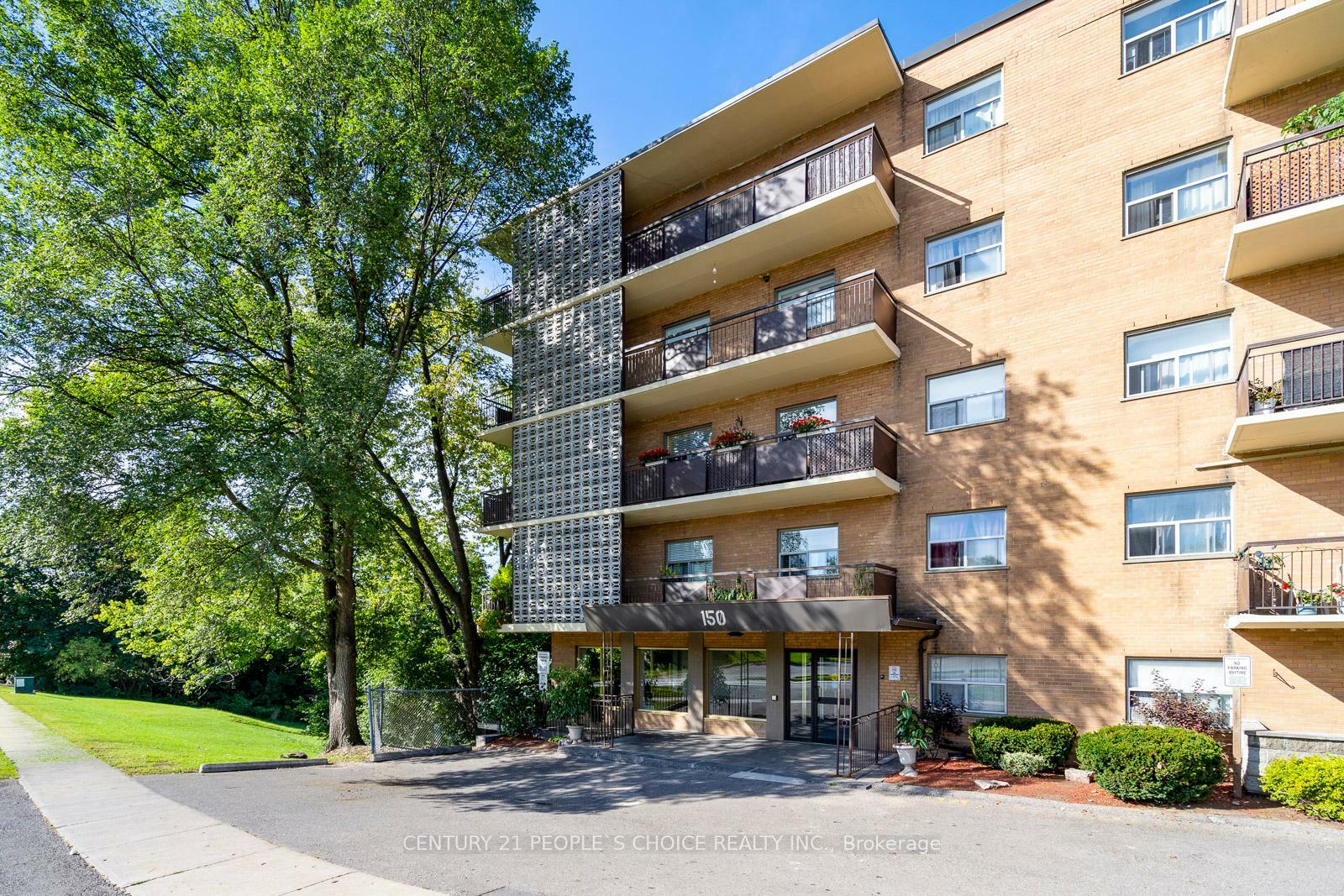 Photo de la propriété: 150 Culford Road 418 ON M6M 4K8