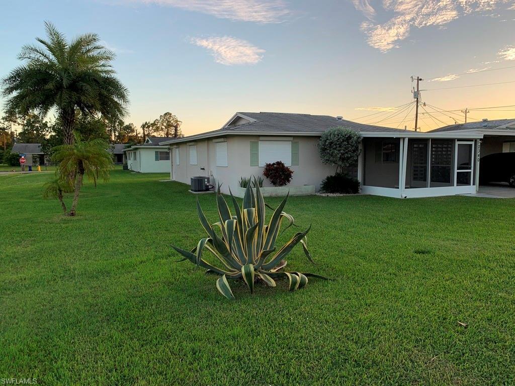 Property Photo:  2340 Jacaranda Ct  FL 33936 