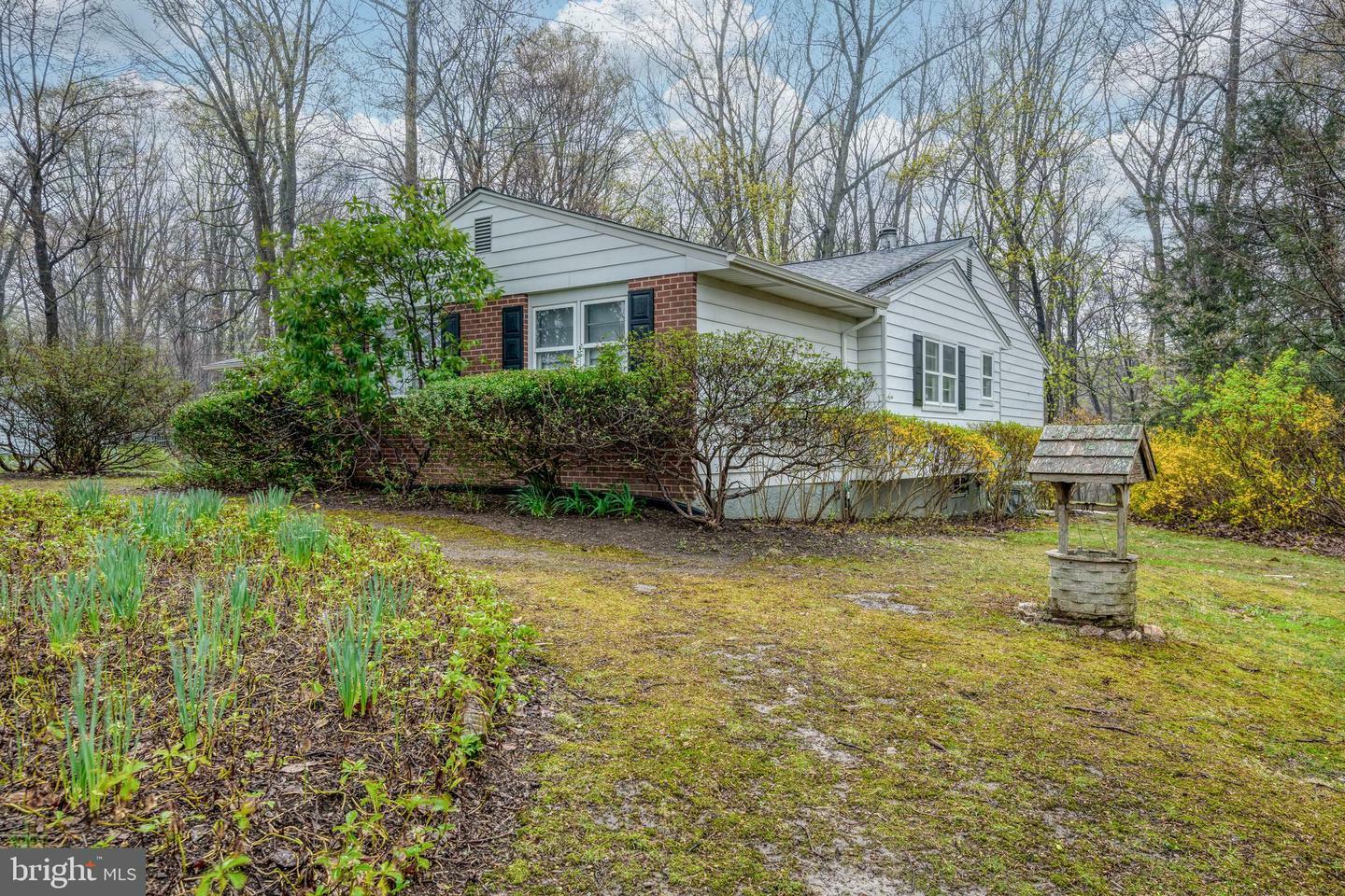 Property Photo: 685 Chambers Rock Road PA 19350