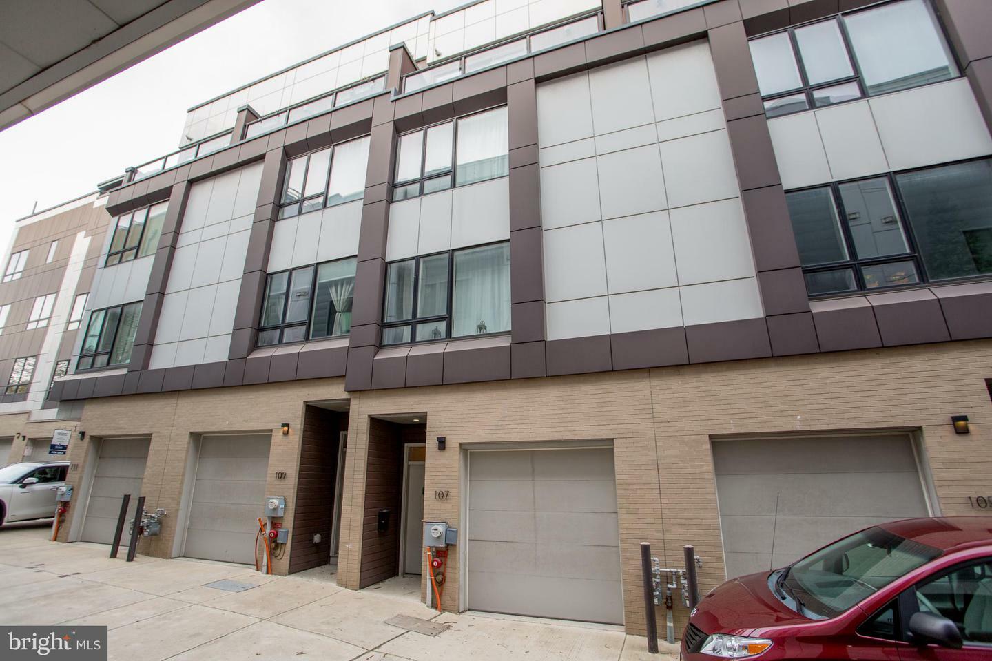 107 Olive Street  Philadelphia PA 19123 photo