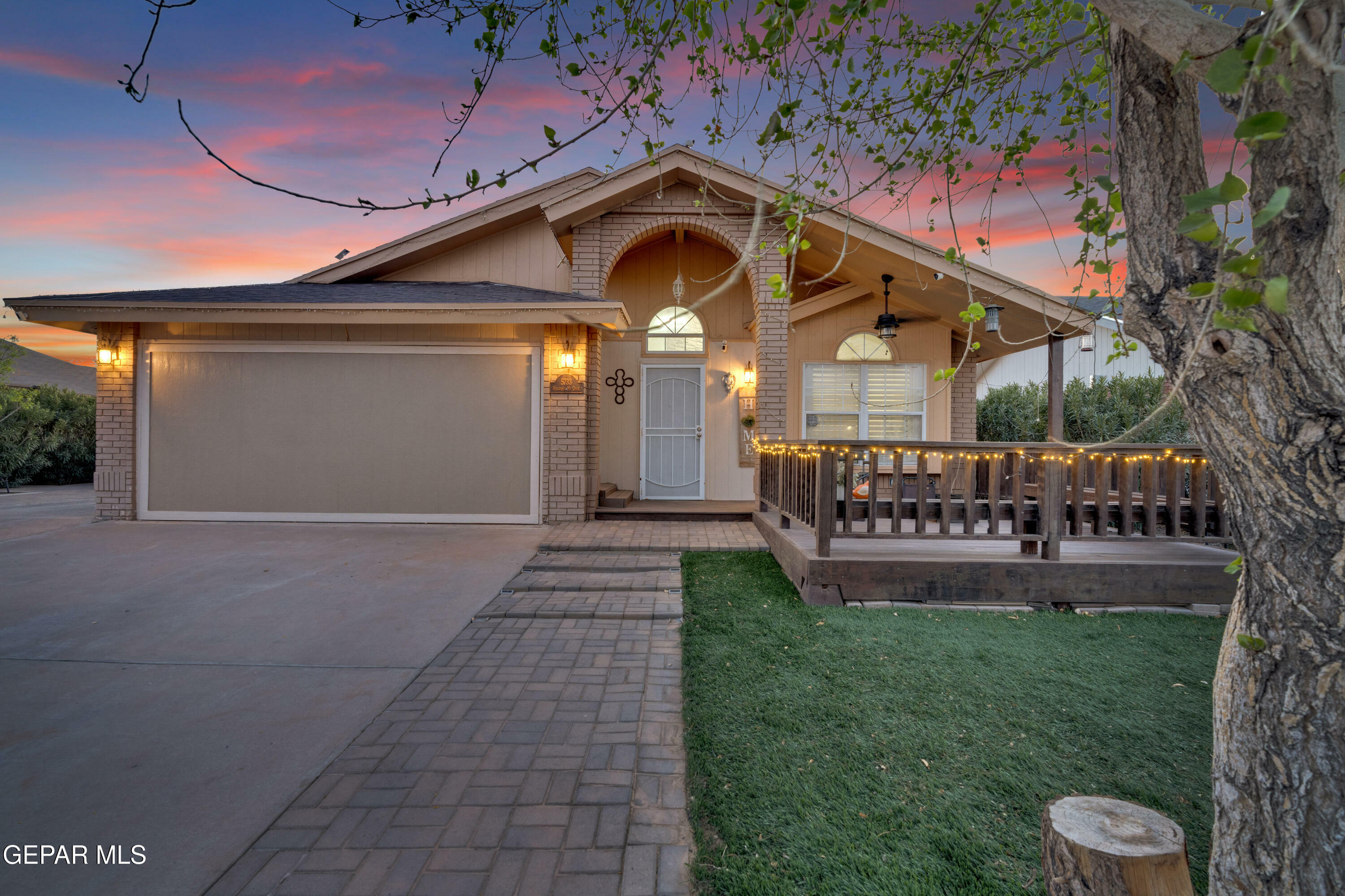 Property Photo: 5733 Saplinas Road TX 79932