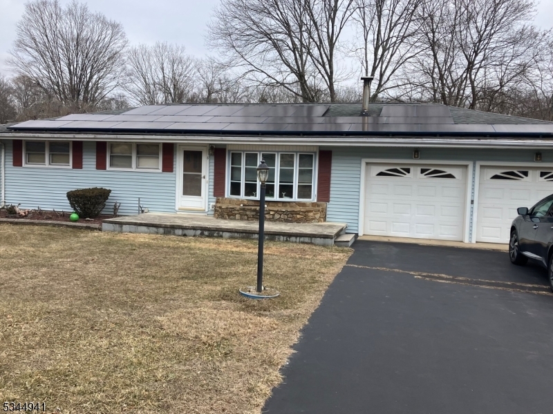6 Eisenhower Ln  Califon Boro NJ 07830 photo