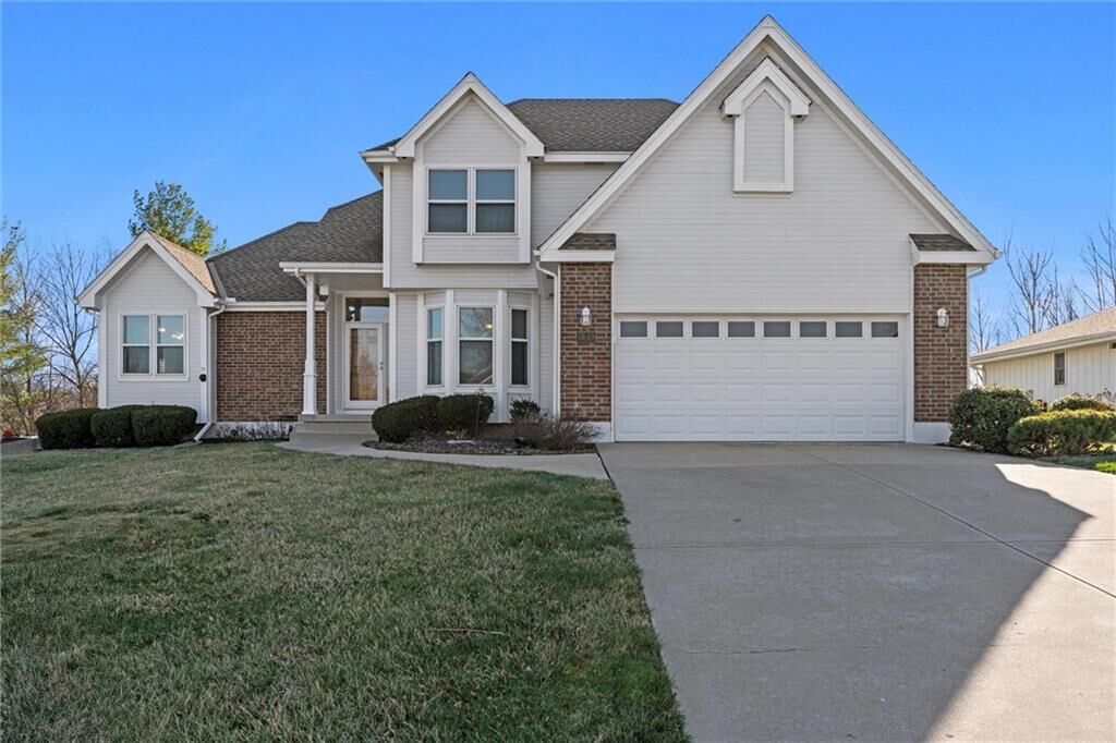 Property Photo:  1549 SW Fredrick Drive  MO 64081 