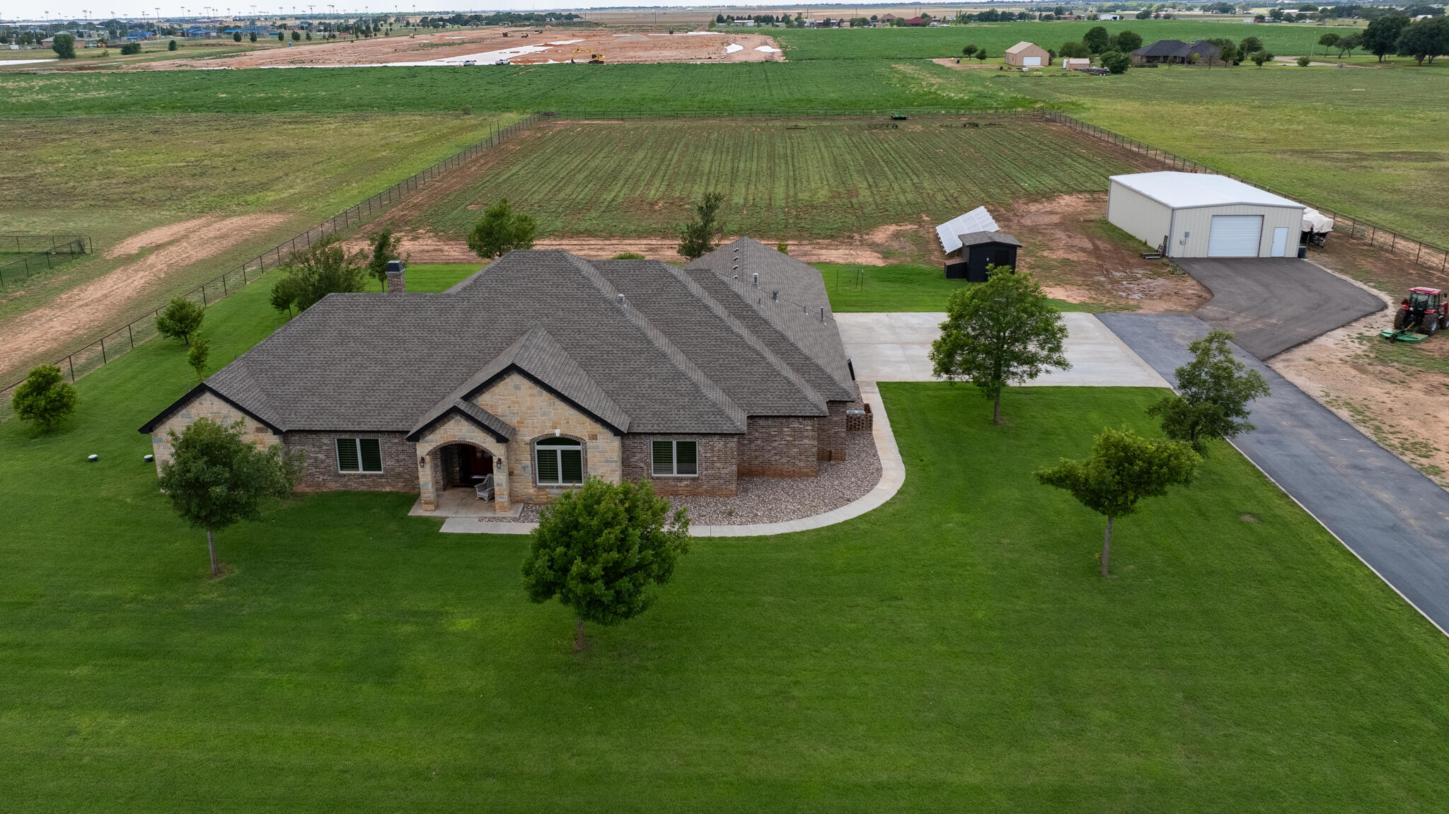Property Photo: 11820 Homestead Avenue TX 79424