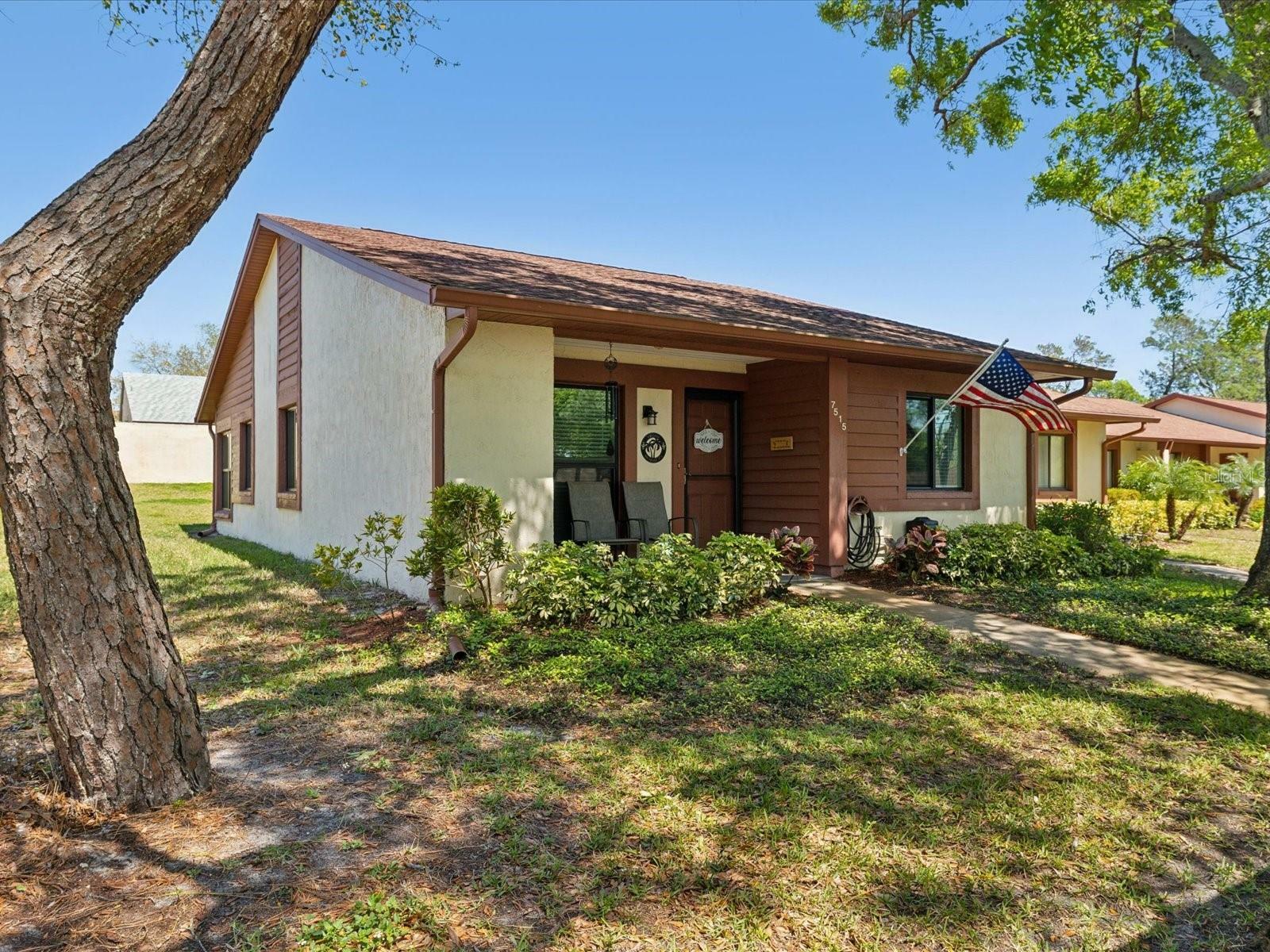 Property Photo: 7515 Greystone Drive FL 34667