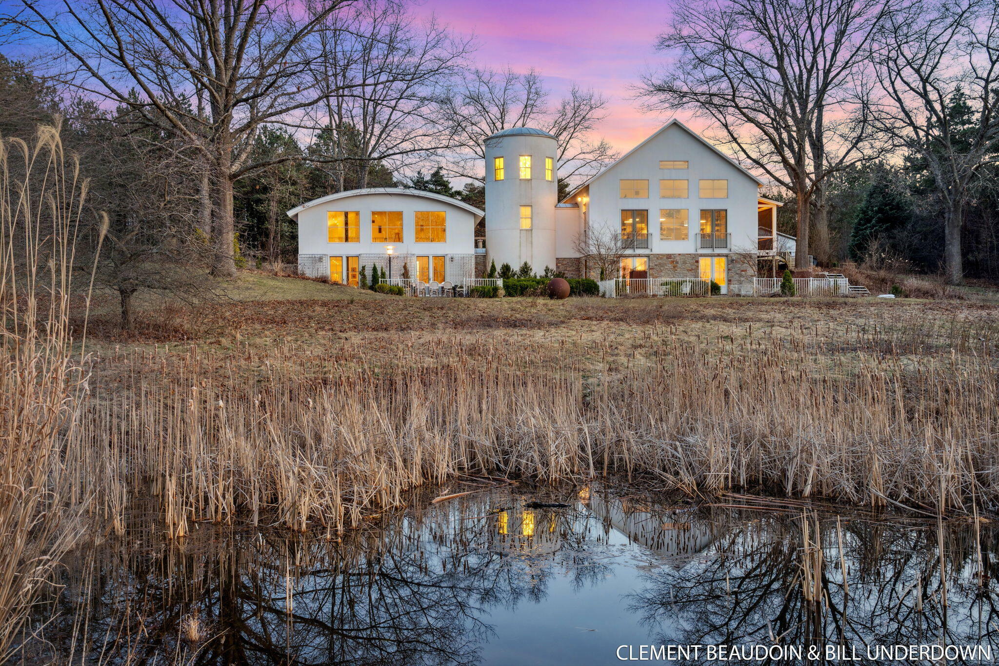 Property Photo: 6309 Riverside Road MI 49408