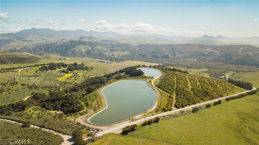 Property Photo: 1800 Atascadero Road CA 93442