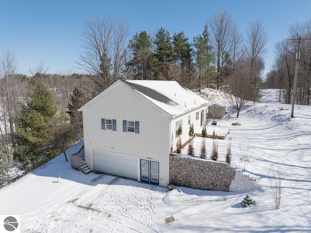 Property Photo: 9050 E Traverse Highway MI 49684